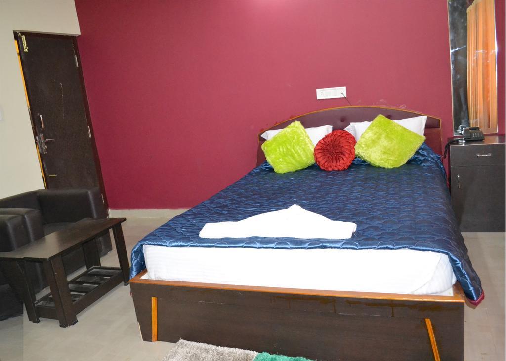 Hotel Kings Gateway Bangalore Bilik gambar