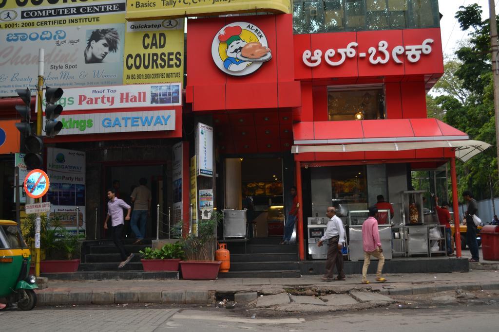 Hotel Kings Gateway Bangalore Luaran gambar